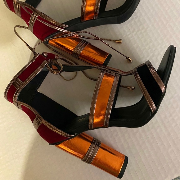 Catherine Malandrino - Picture 2 of 5